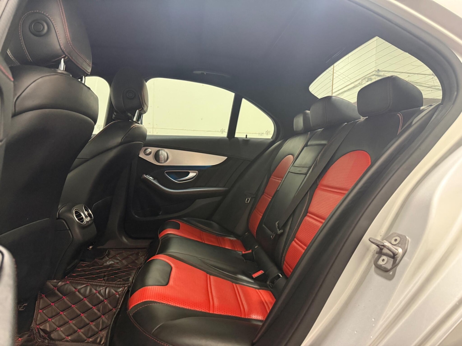 Used Mercedes-Benz C Class 2017 for sale - 76952708: Photo 21