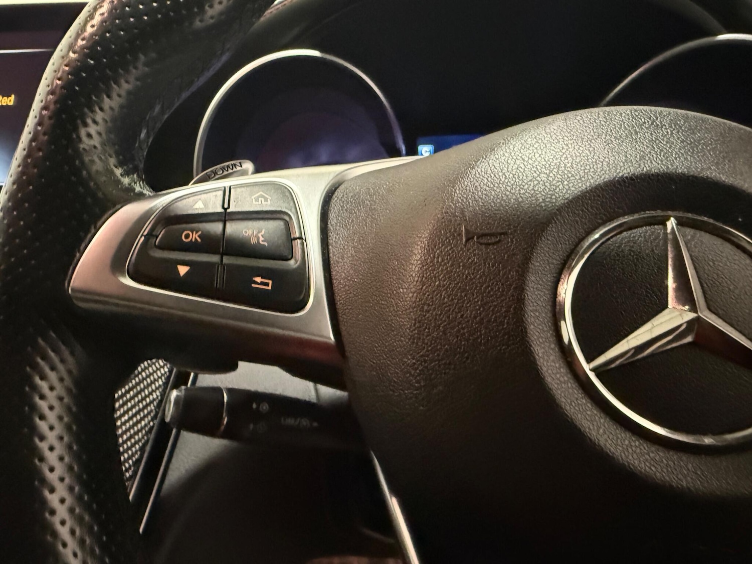 Used Mercedes-Benz C Class 2017 for sale - 76952708: Photo 24