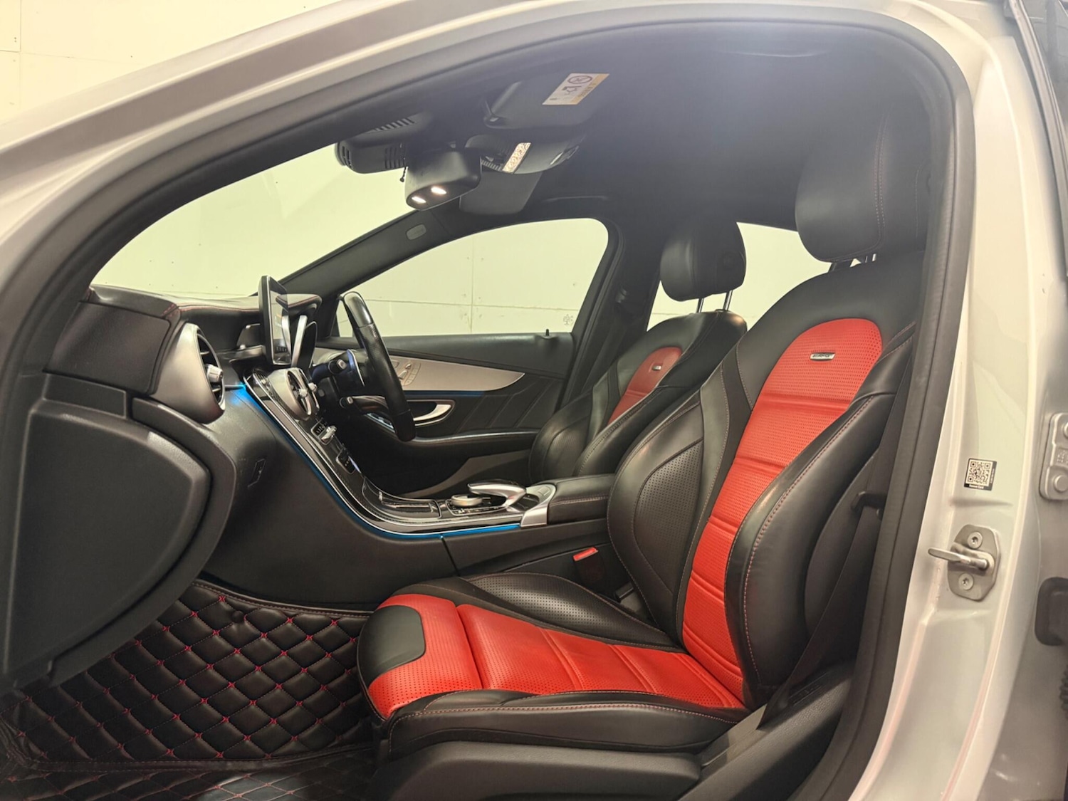 Used Mercedes-Benz C Class 2017 for sale - 76952708: Photo 29