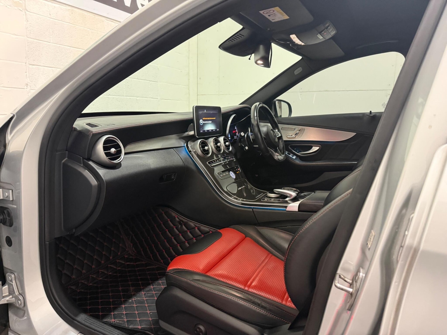 Used Mercedes-Benz C Class 2017 for sale - 76952708: Photo 30