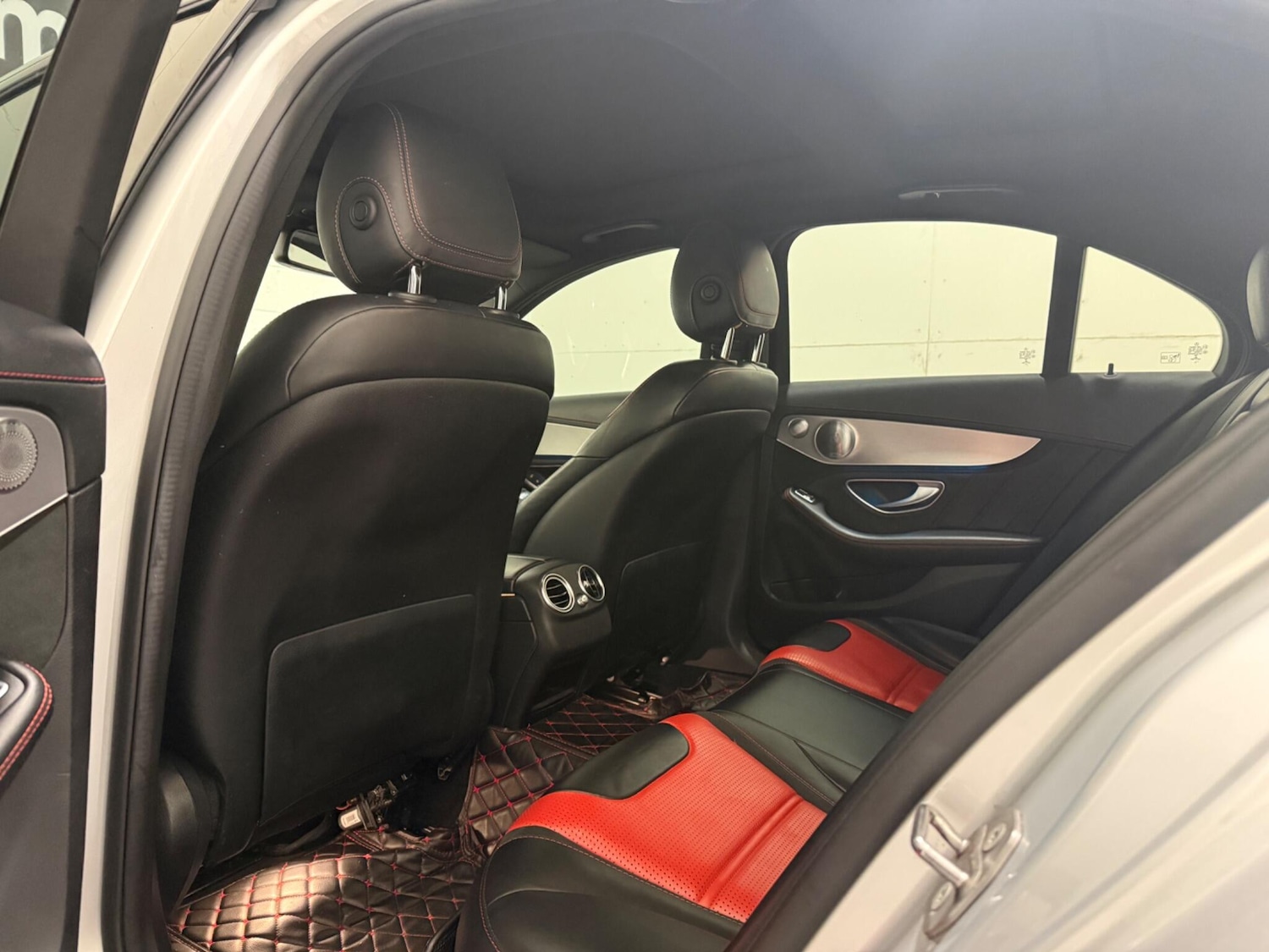 Used Mercedes-Benz C Class 2017 for sale - 76952708: Photo 46