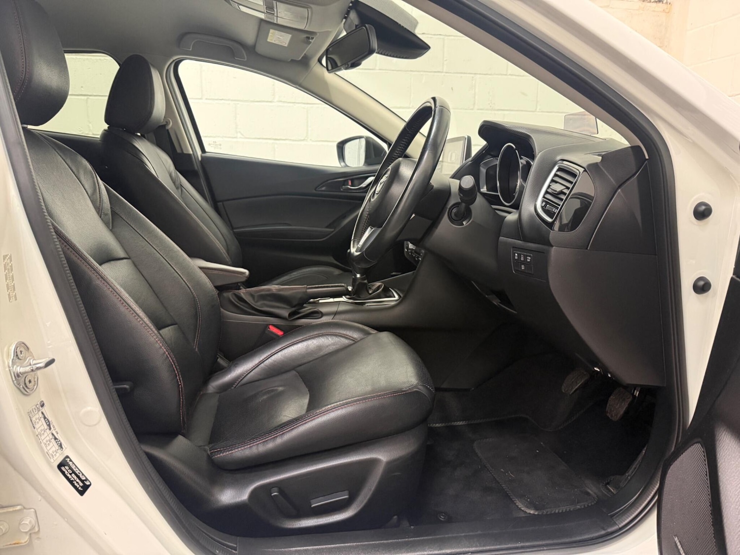 Used Mazda Mazda3 2016 for sale - 76688638: Photo 17