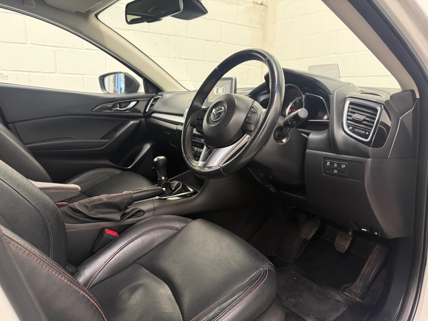 Used Mazda Mazda3 2016 for sale - 76688638: Photo 19