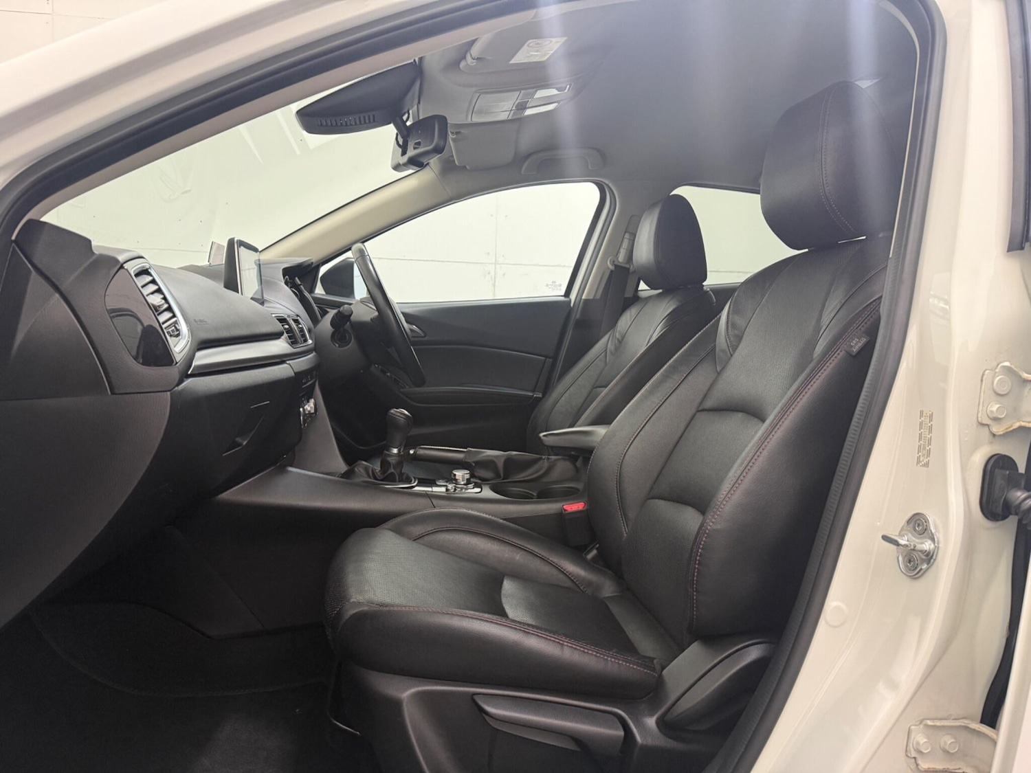 Used Mazda Mazda3 2016 for sale - 76688638: Photo 34