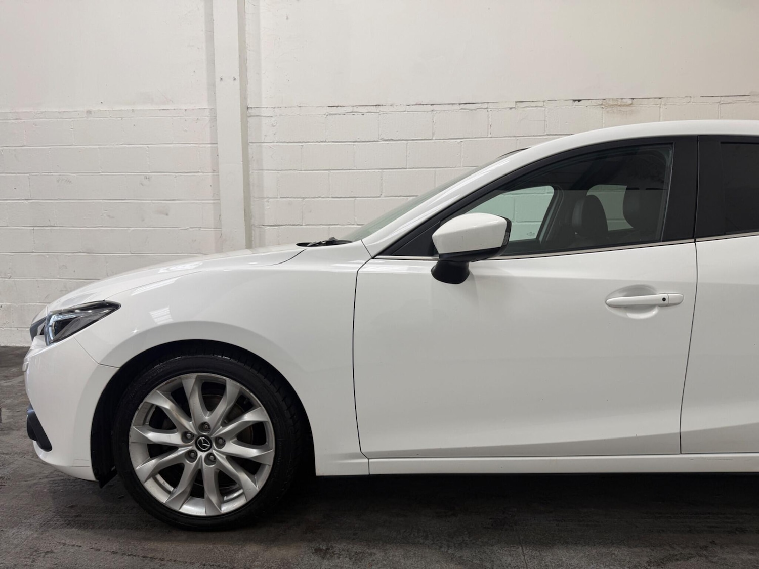 Used Mazda Mazda3 2016 for sale - 76688638: Photo 6