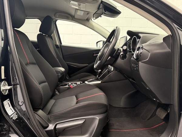 Used Mazda Mazda2 2016 for sale - 76226674: Photo 23
