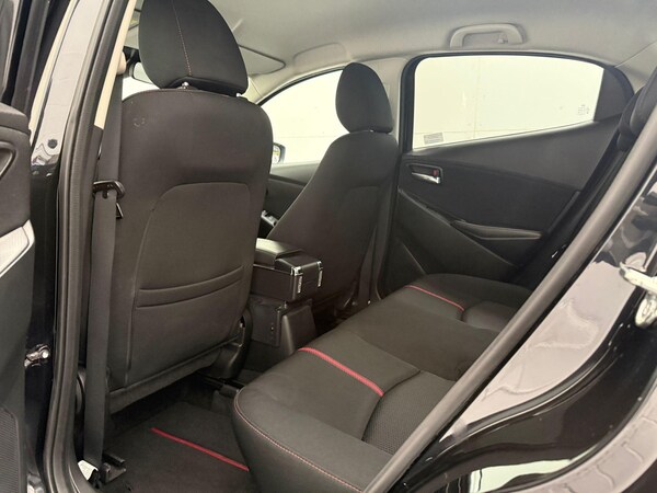 Used Mazda Mazda2 2016 for sale - 76226674: Photo 35