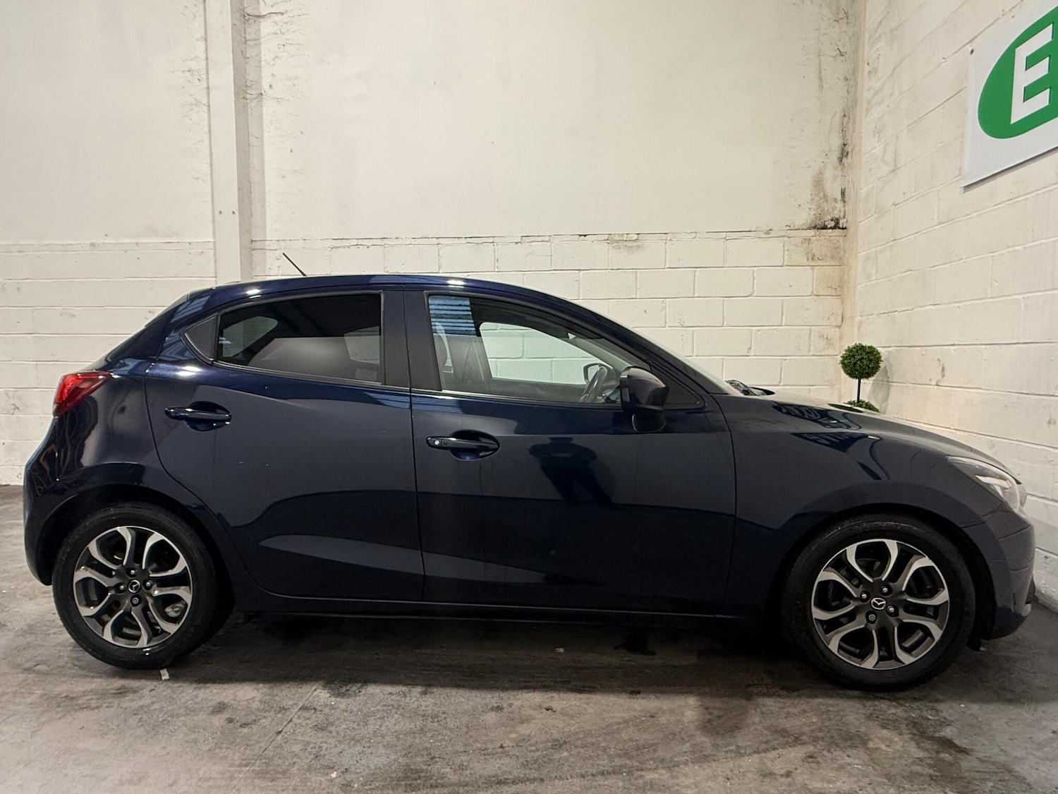 Used Mazda Mazda2 2016 for sale - 77377011: Photo 14