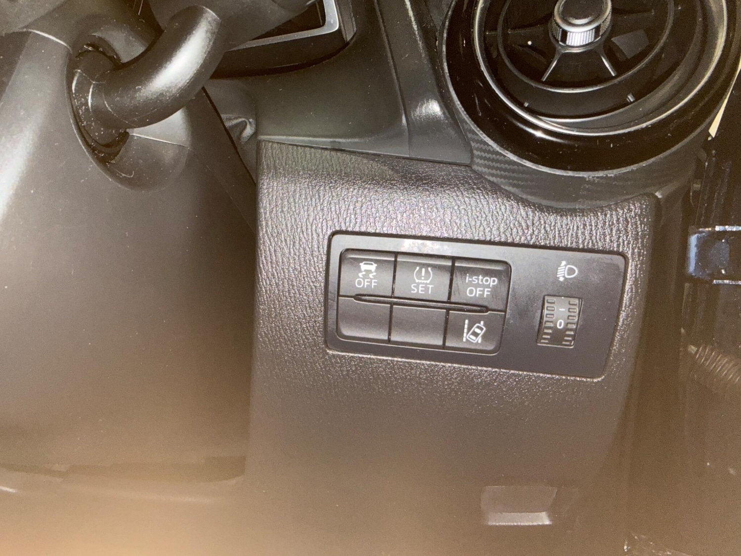 Used Mazda Mazda2 2016 for sale - 77377011: Photo 28