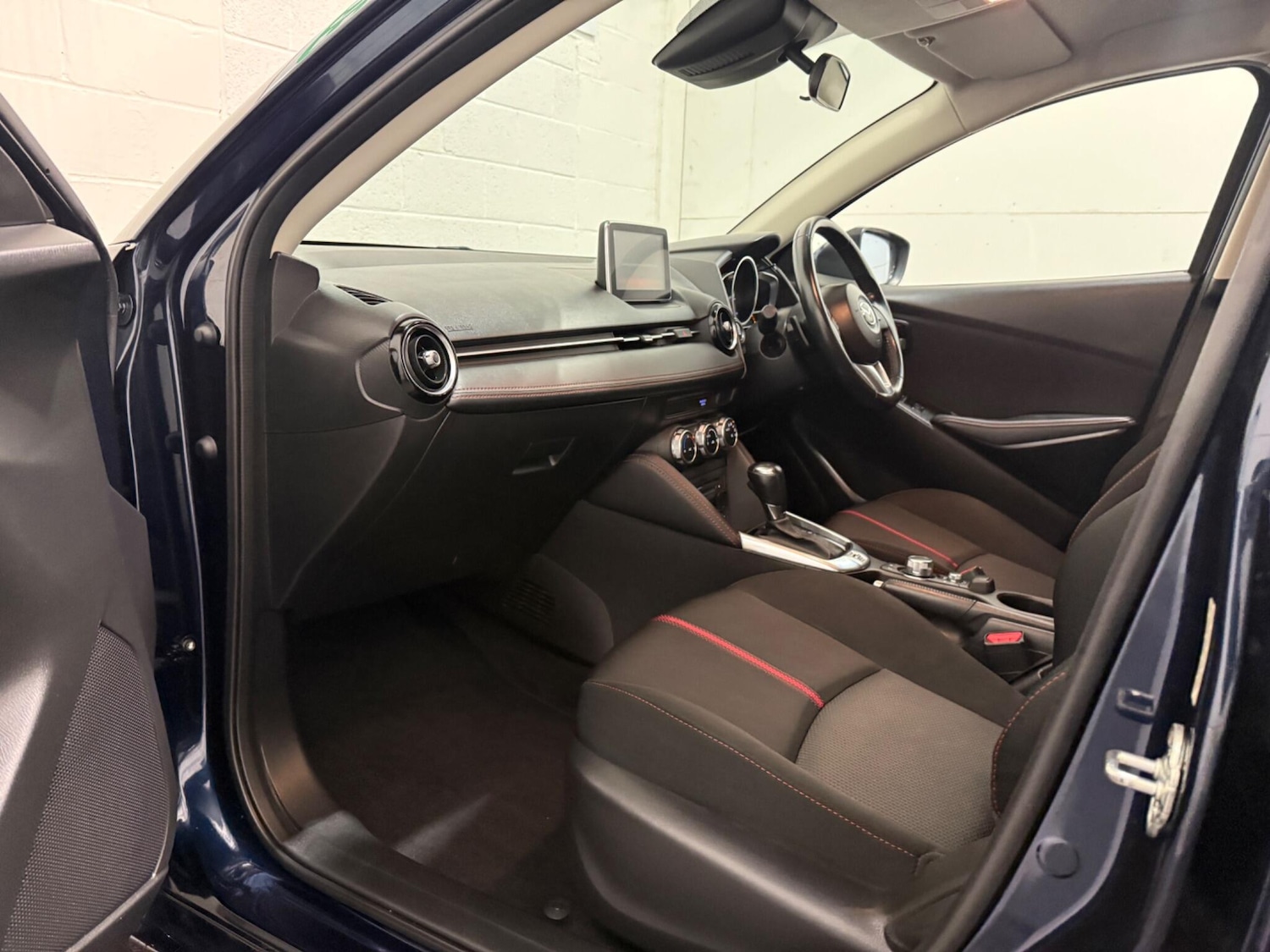 Used Mazda Mazda2 2016 for sale - 77377011: Photo 37