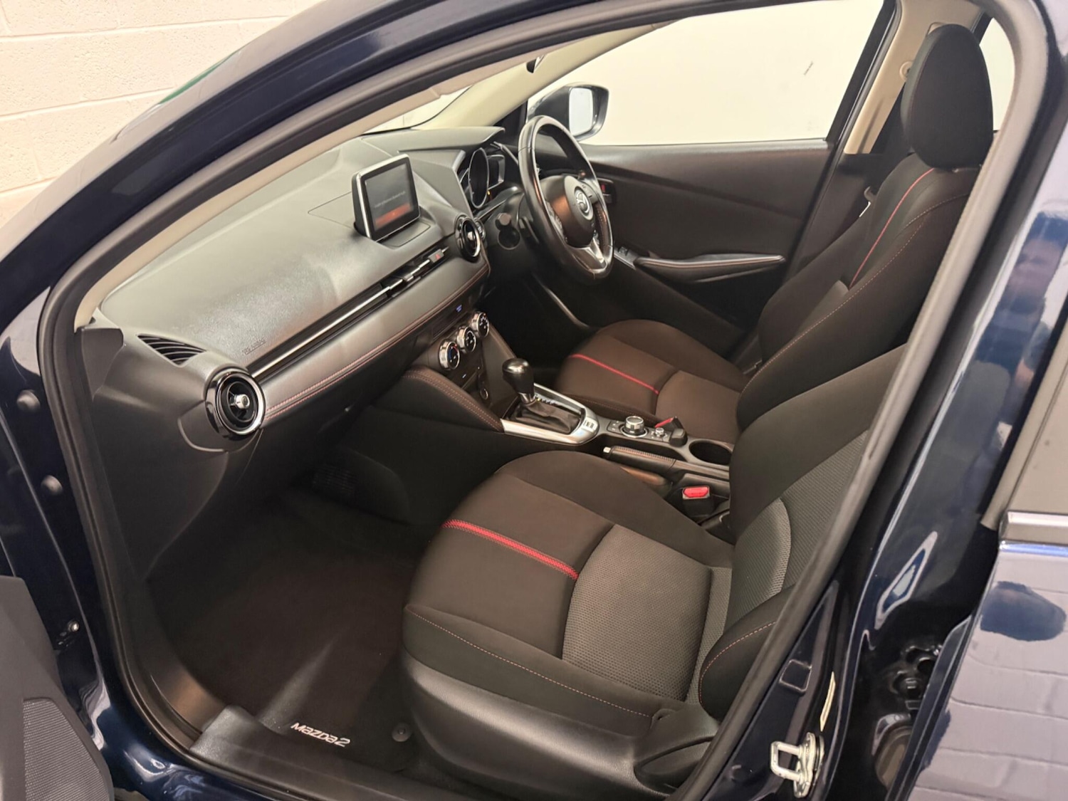 Used Mazda Mazda2 2016 for sale - 77377011: Photo 40