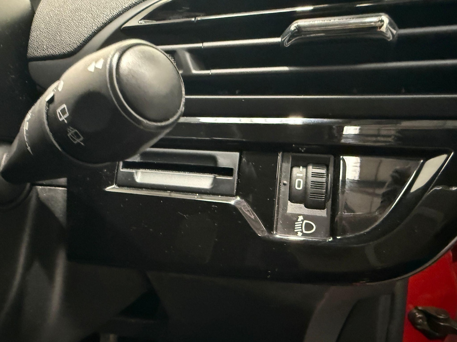 Used Citroen C4 Picasso 2016 for sale - 77101832: Photo 28