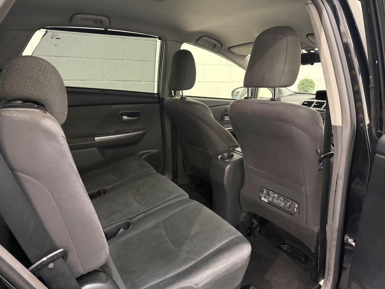 Used Toyota Prius+ 2015 for sale - 77202650: Photo 21