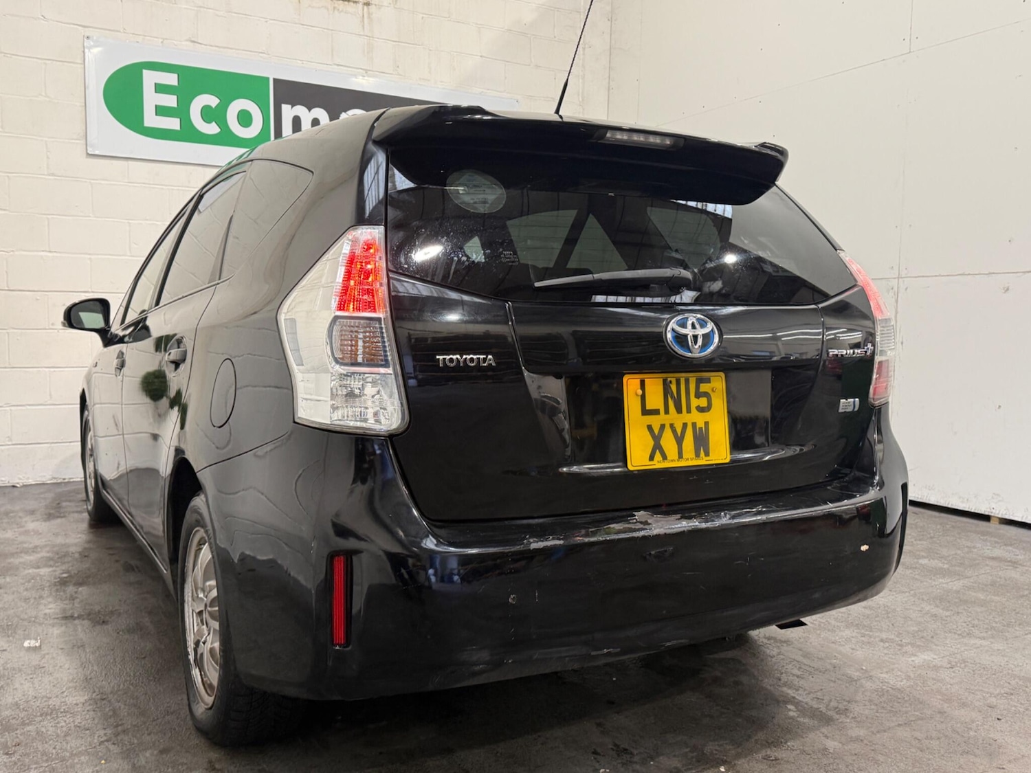 Used Toyota Prius+ 2015 for sale - 77202650: Photo 4