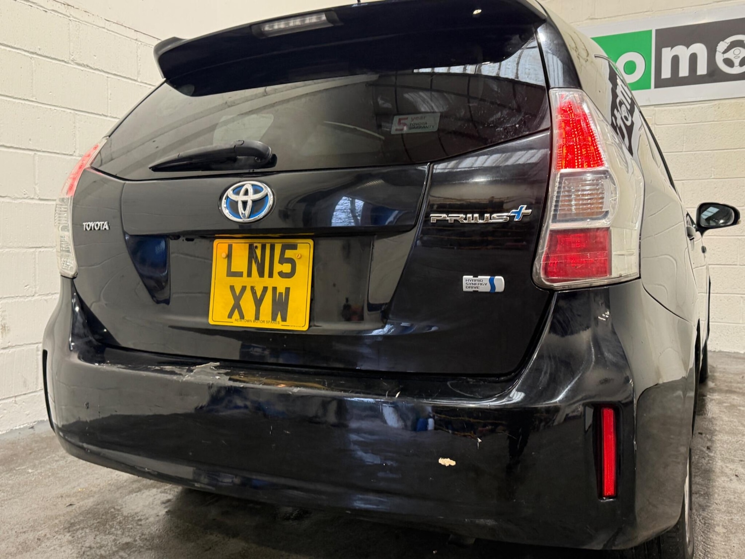 Used Toyota Prius+ 2015 for sale - 77202650: Photo 8