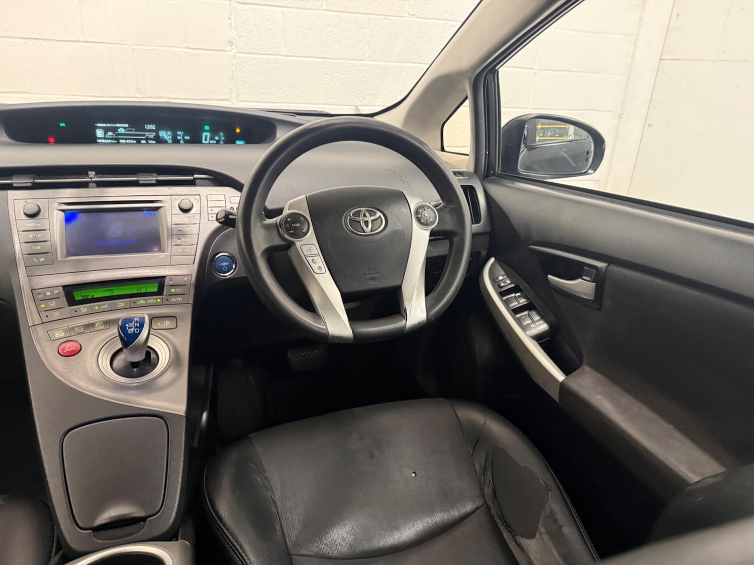 Used Toyota Prius 2014 for sale - 77305129: Photo 15