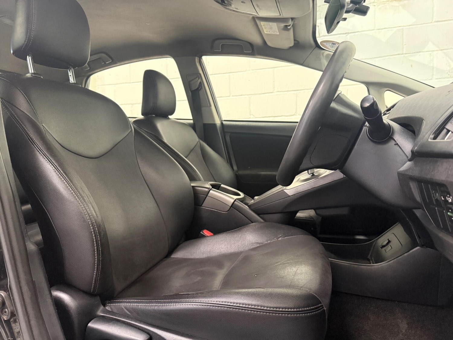 Used Toyota Prius 2014 for sale - 77305129: Photo 18