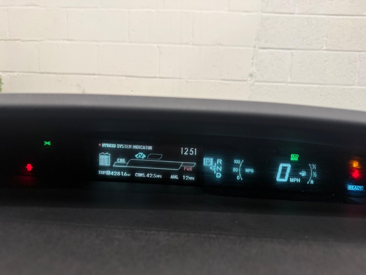 Used Toyota Prius 2014 for sale - 77305129: Photo 34