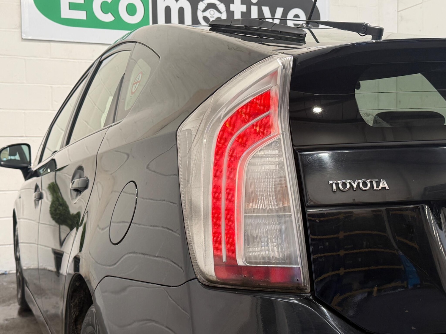 Used Toyota Prius 2014 for sale - 77305129: Photo 40