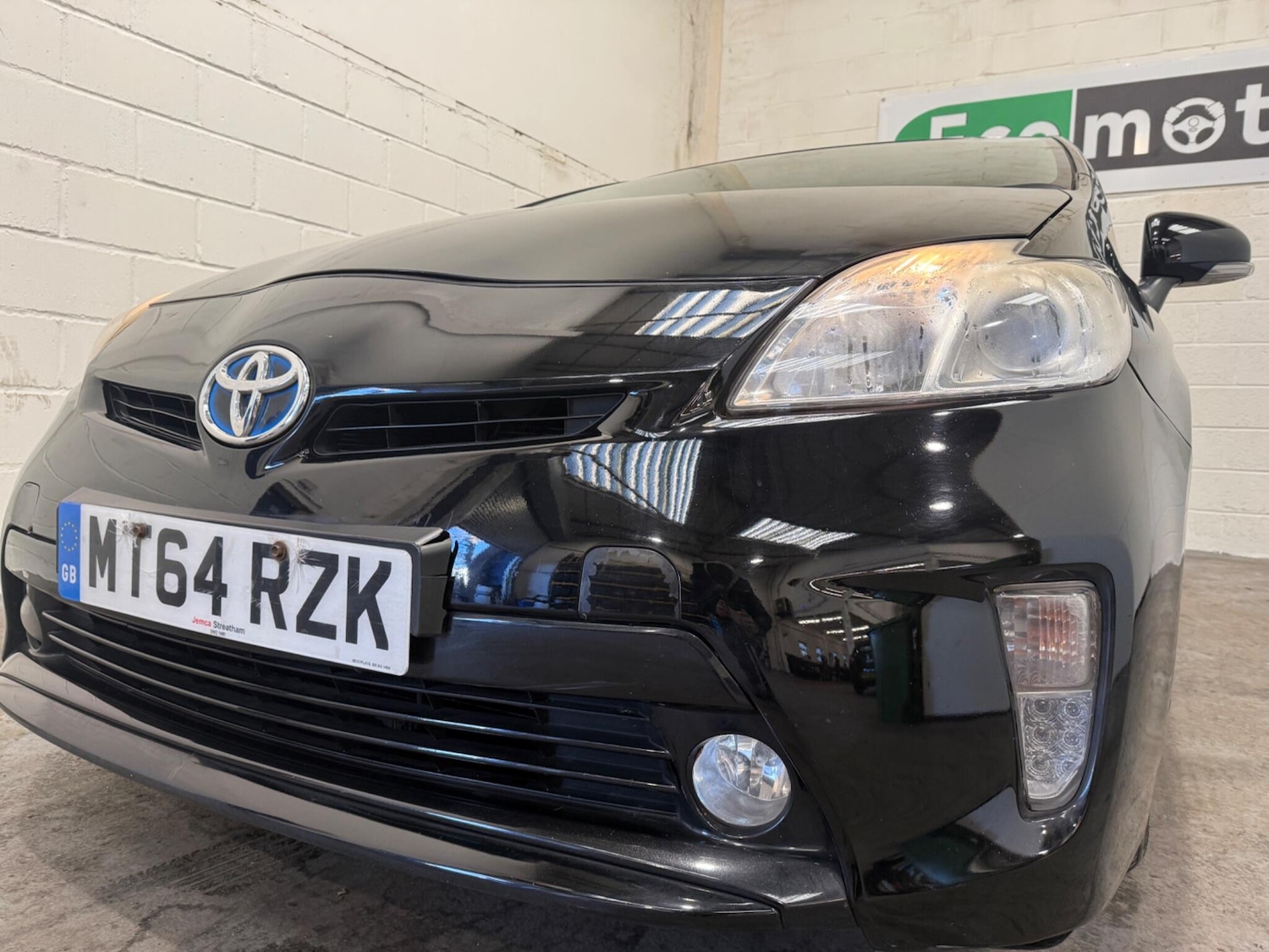 Used Toyota Prius 2014 for sale - 77305129: Photo 44
