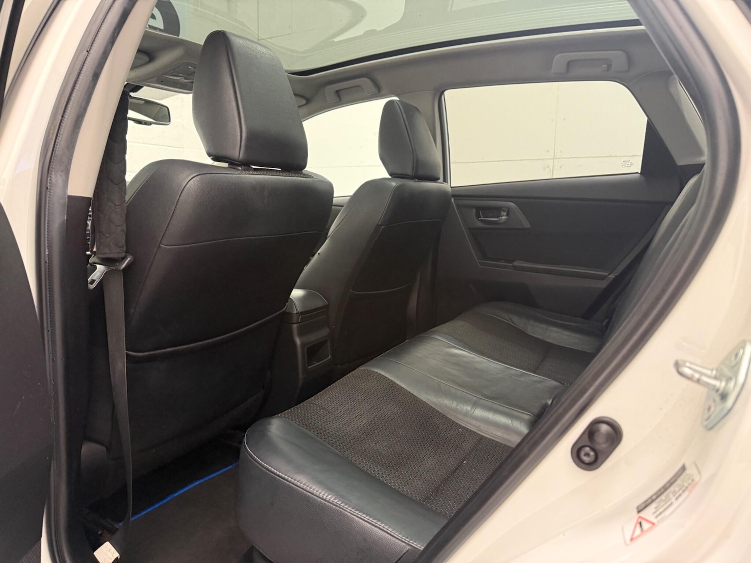 Used Toyota Auris 2014 for sale - 77783703: Photo 24