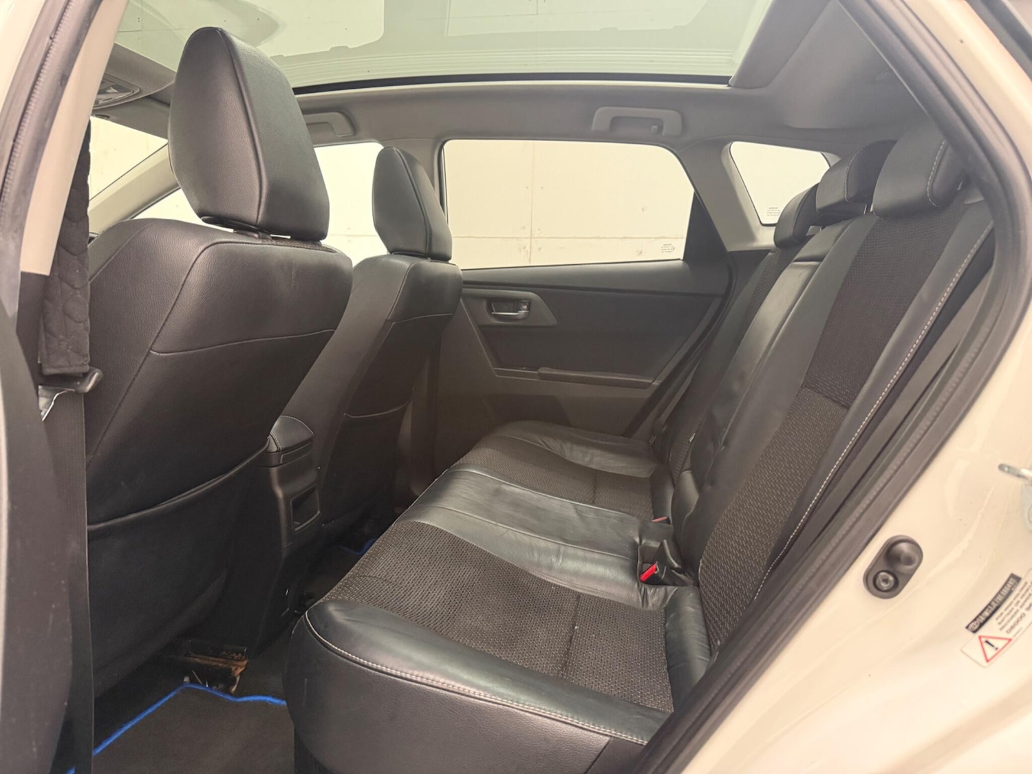 Used Toyota Auris 2014 for sale - 77783703: Photo 25