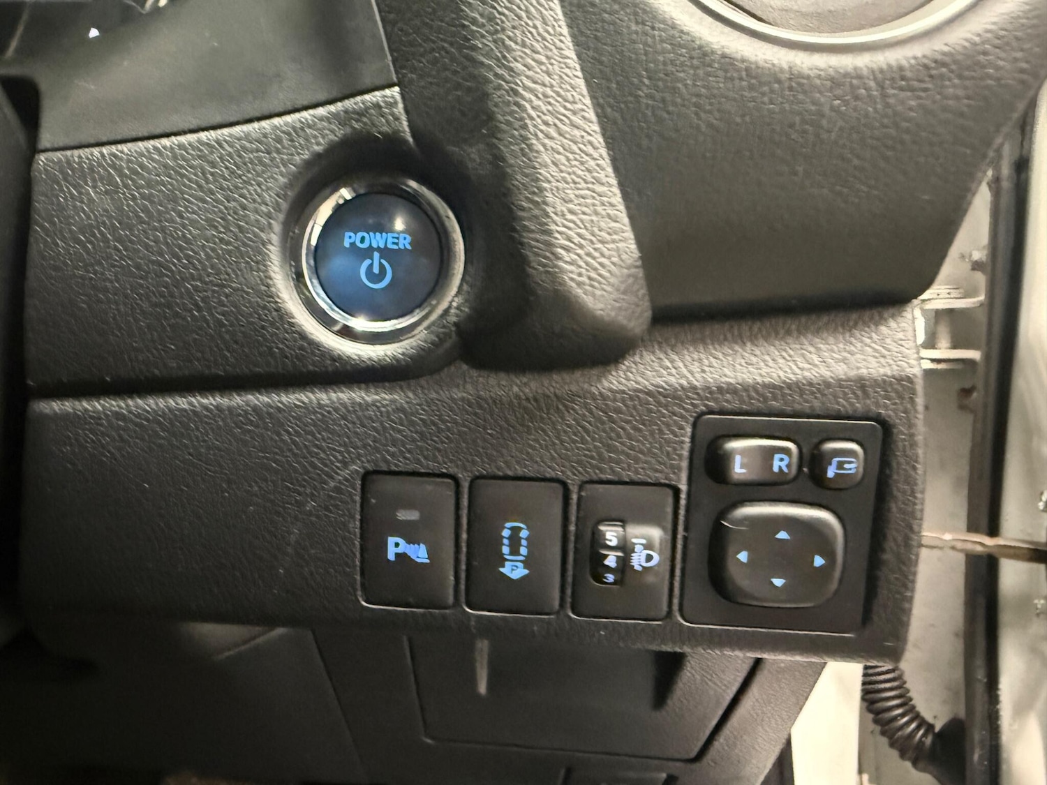 Used Toyota Auris 2014 for sale - 77783703: Photo 28