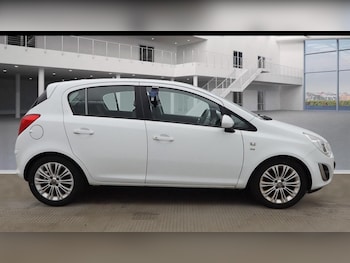 Used Vauxhall Corsa 2012 for sale - 76295683: Photo 3