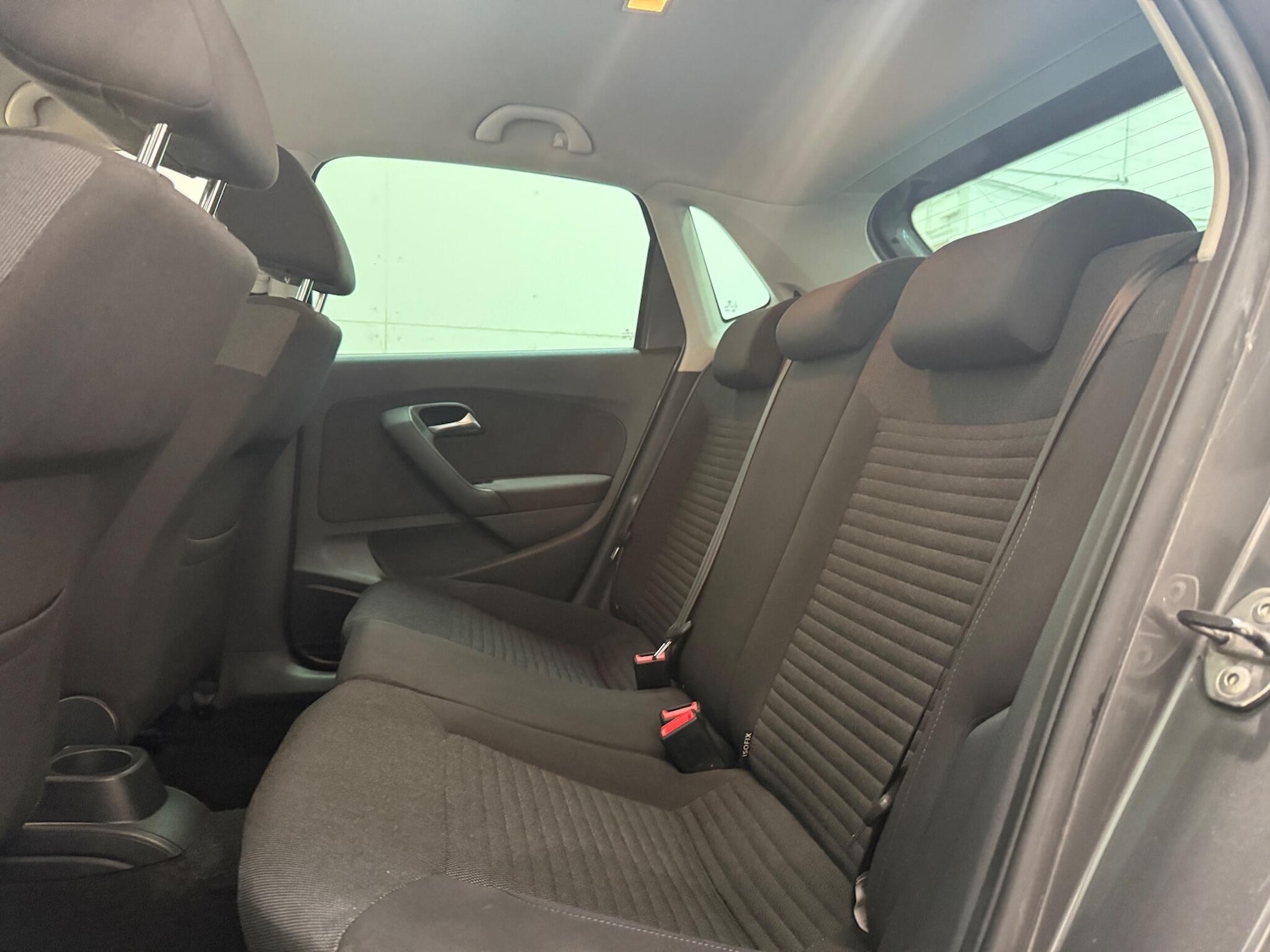 Used Volkswagen Polo 2012 for sale - 77029845: Photo 39