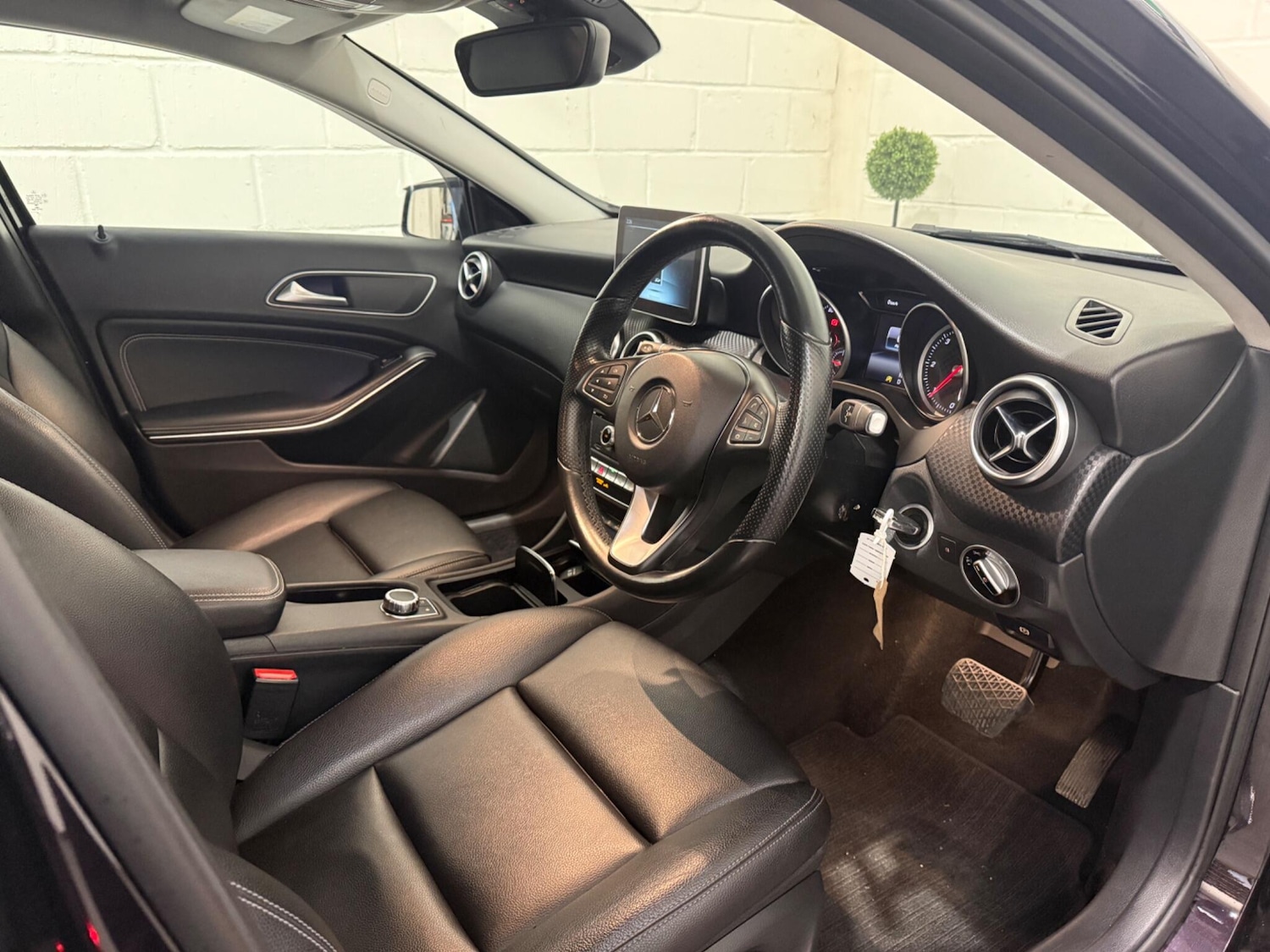 Used Mercedes-Benz A-Class 2016 for sale - 77074654: Photo 16