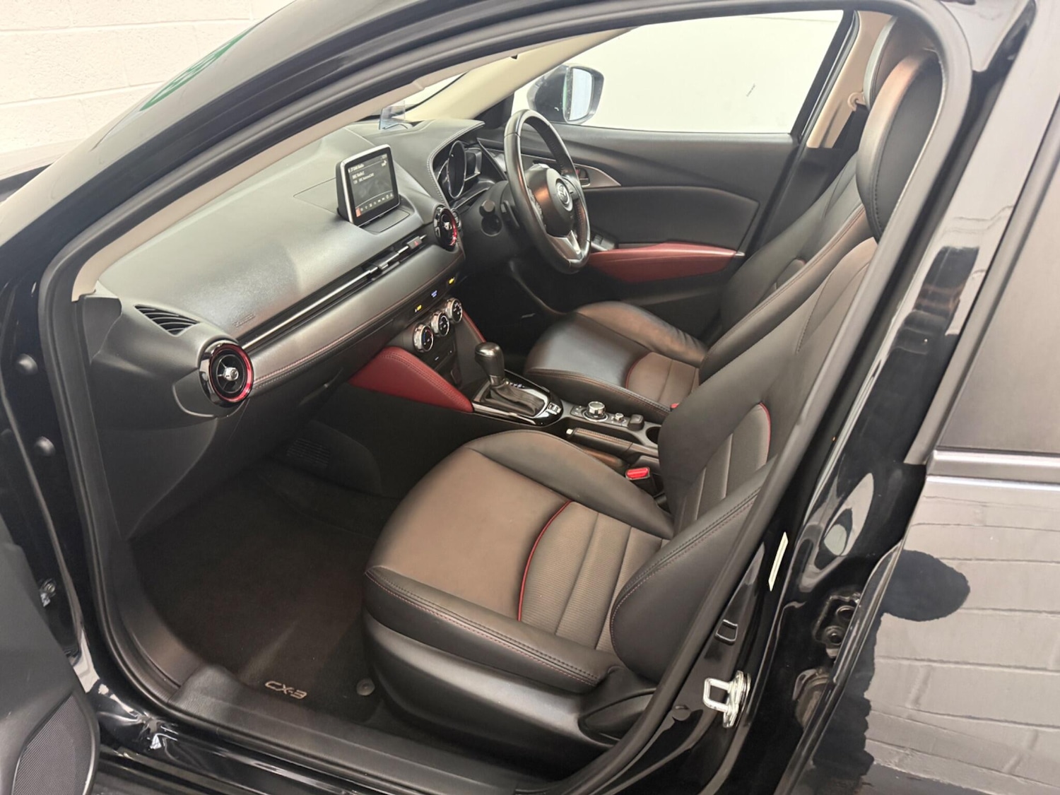 Used Mazda CX-3 2015 for sale - 77040589: Photo 37