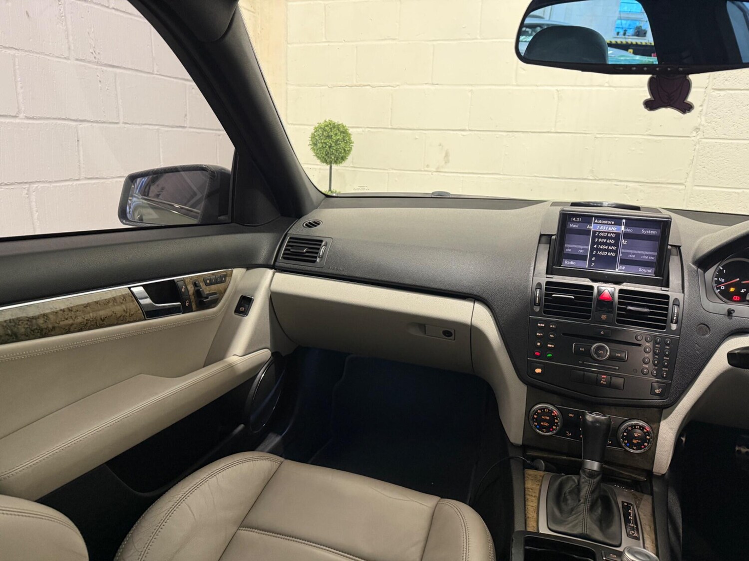 Used Mercedes-Benz C Class for sale - 77723262: Photo 35