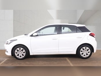 Used Hyundai i20 2015 for sale - 78275849: Photo