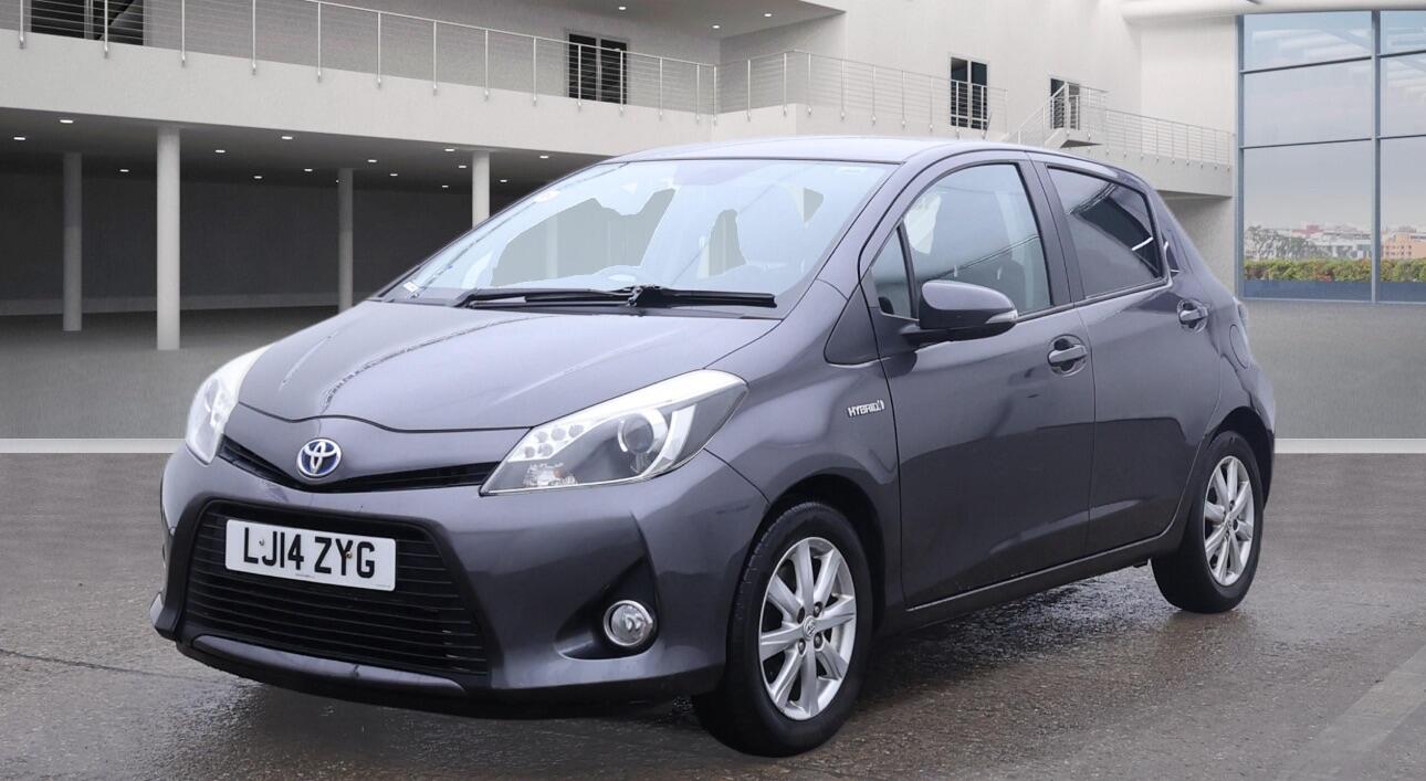 Used Toyota Yaris 2014 for sale - 76953491: Photo 2