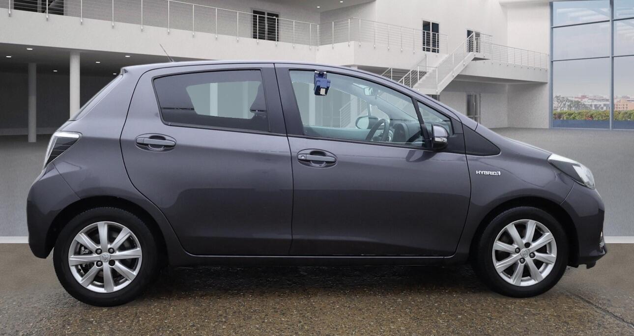 Used Toyota Yaris 2014 for sale - 76953491: Photo 4