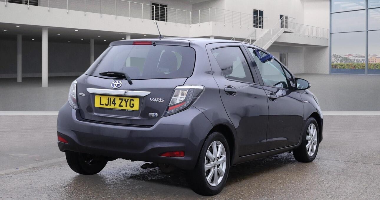 Used Toyota Yaris 2014 for sale - 76953491: Photo 5