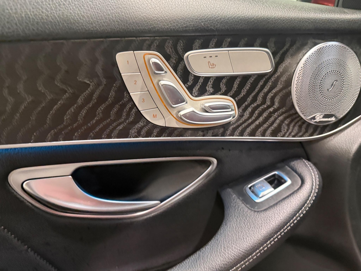 Used Mercedes-Benz GLC 2018 for sale - 76855754: Photo 47