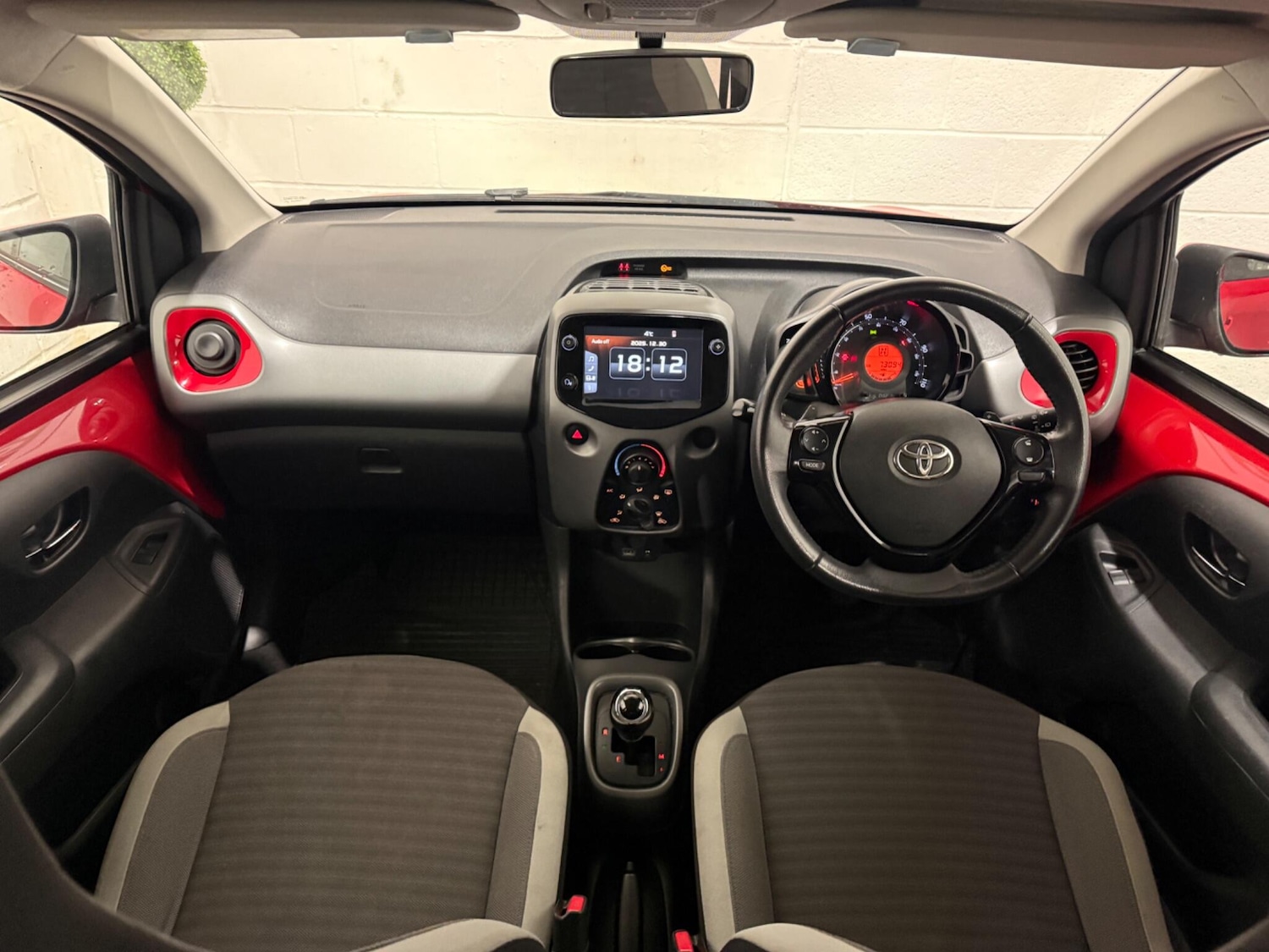 Used Toyota AYGO 2019 for sale - 77101933: Photo 18