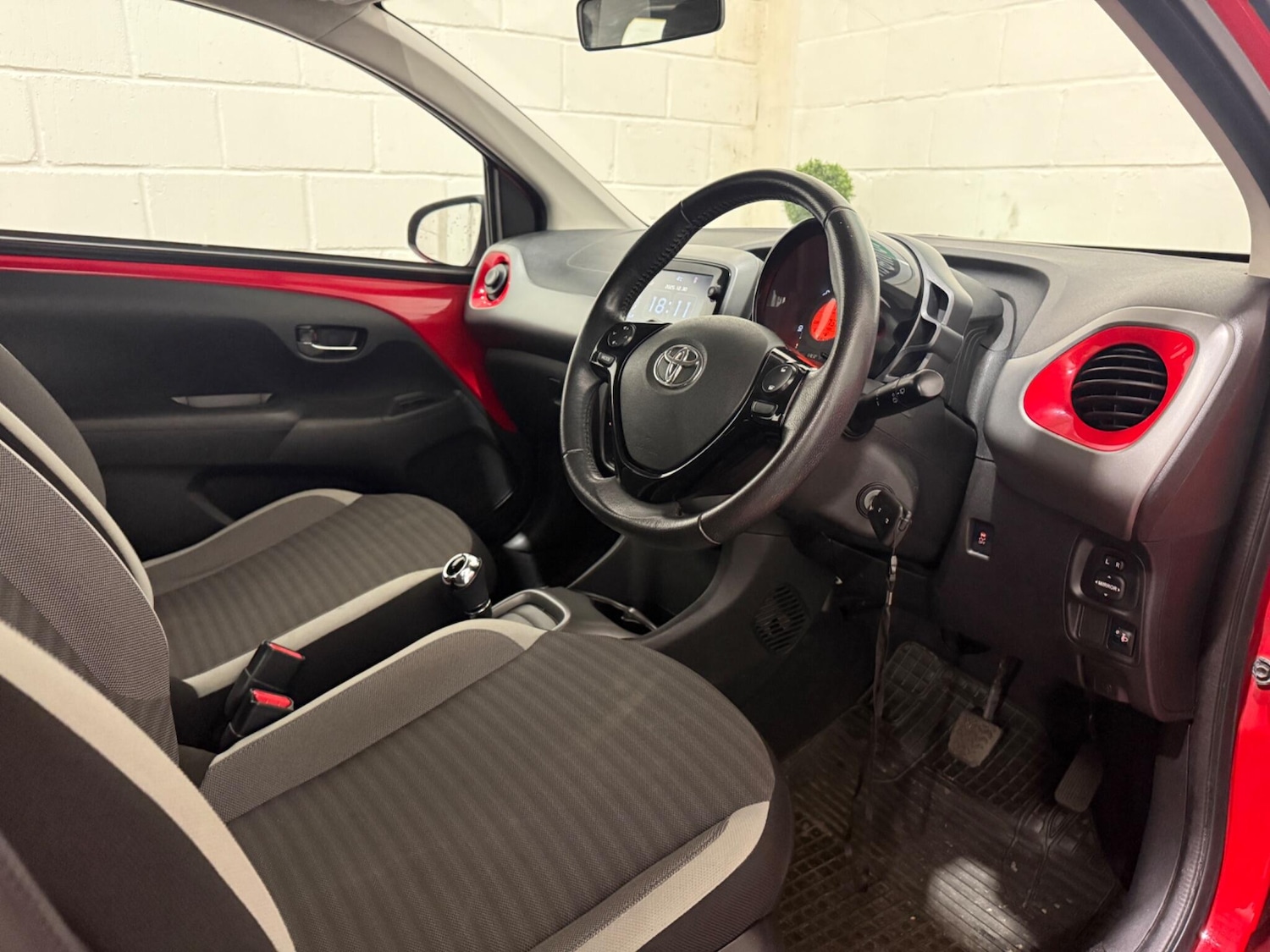 Used Toyota AYGO 2019 for sale - 77101933: Photo 21