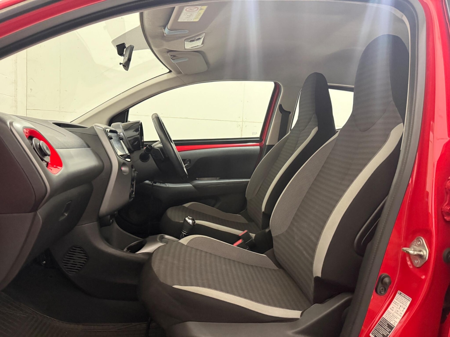 Used Toyota AYGO 2019 for sale - 77101933: Photo 34