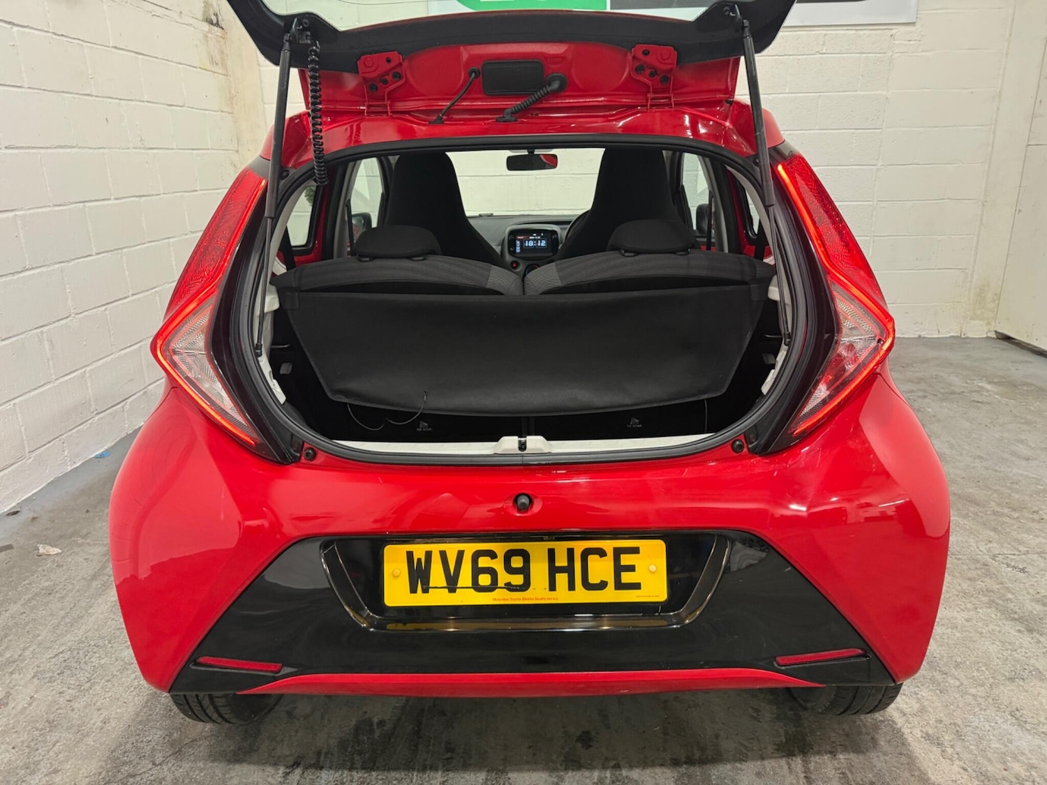 Used Toyota AYGO 2019 for sale - 77101933: Photo 47