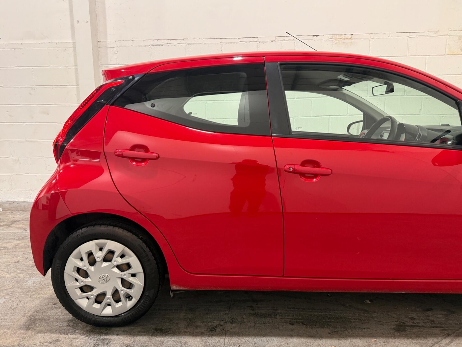 Used Toyota AYGO 2019 for sale - 77101933: Photo 8