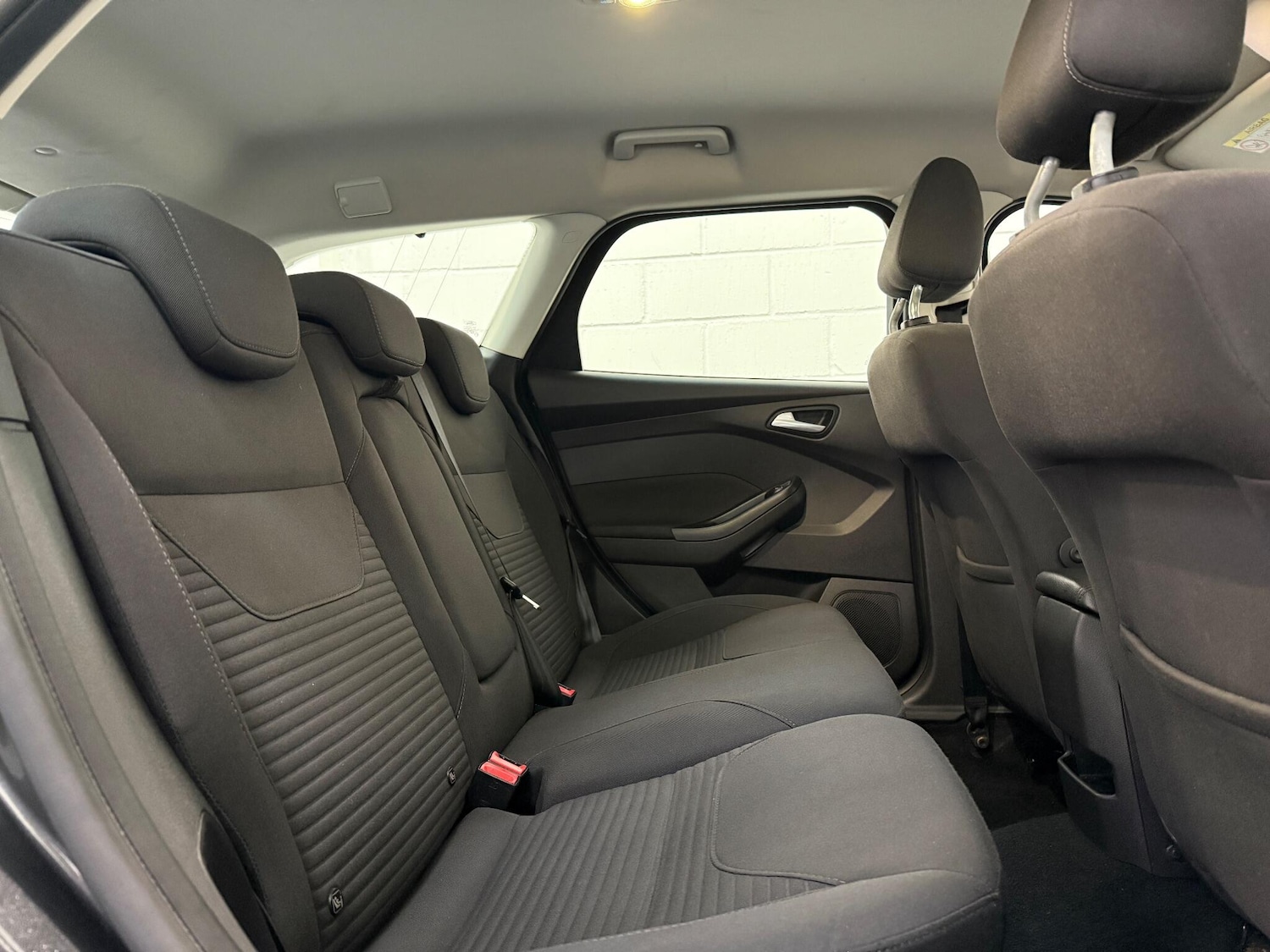 Used Ford Focus 2017 for sale - 76620110: Photo 23