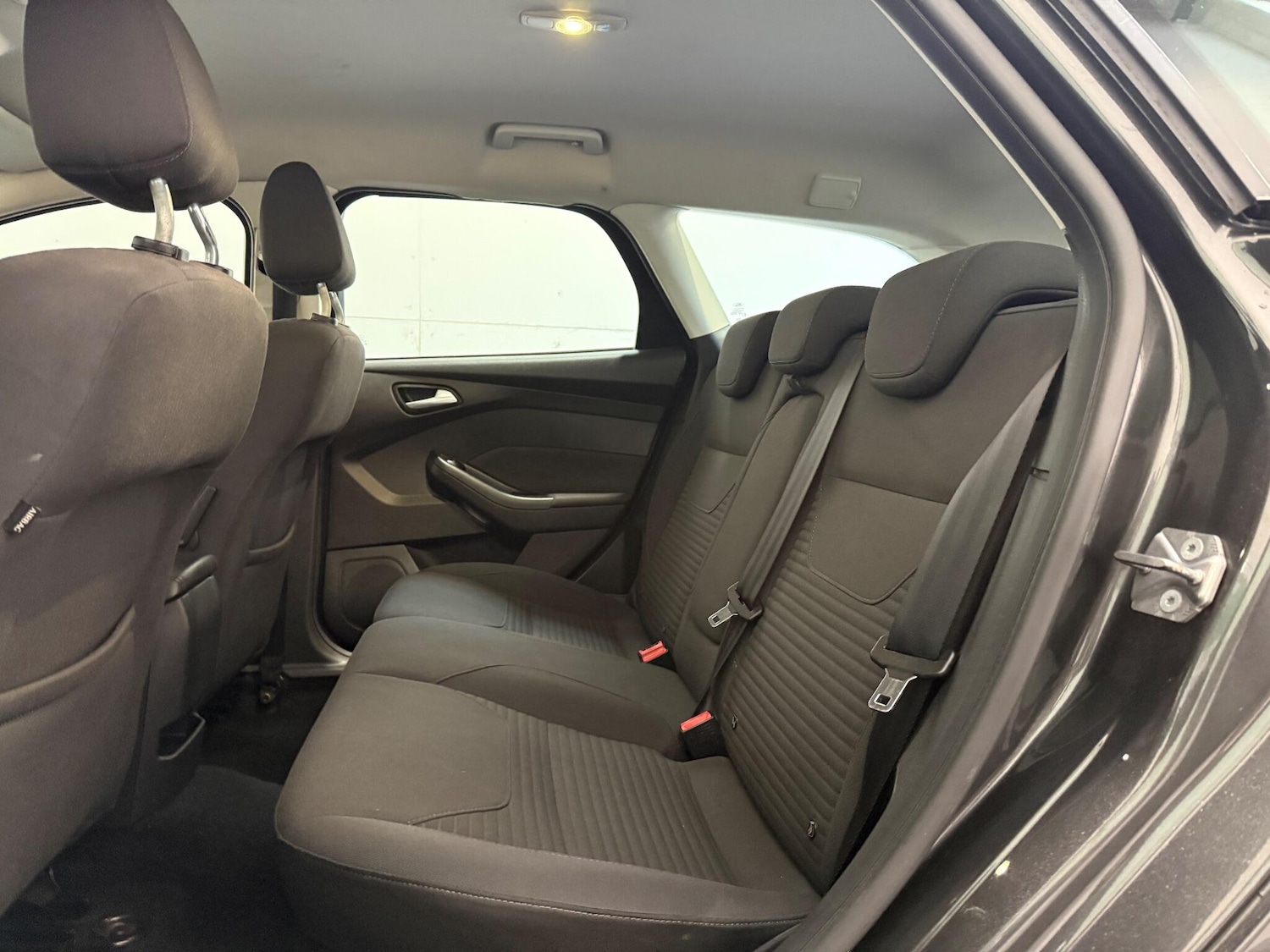 Used Ford Focus 2017 for sale - 76620110: Photo 25