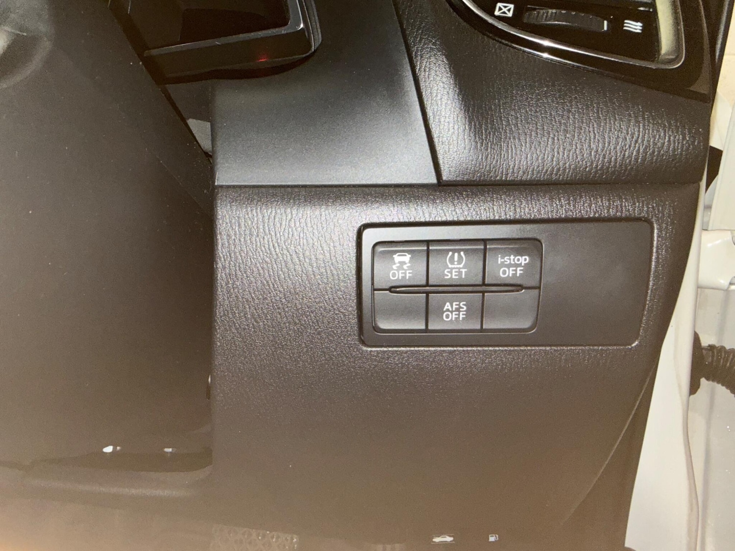 Used Mazda Mazda3 2014 for sale - 76823995: Photo 25