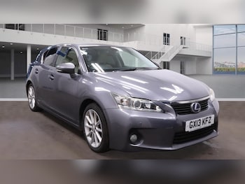 (13) - 1.8 200h Luxury CVT Euro 5 (s/s) 5dr