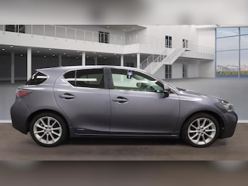Used Lexus CT 2013 for sale - 76432417: Photo