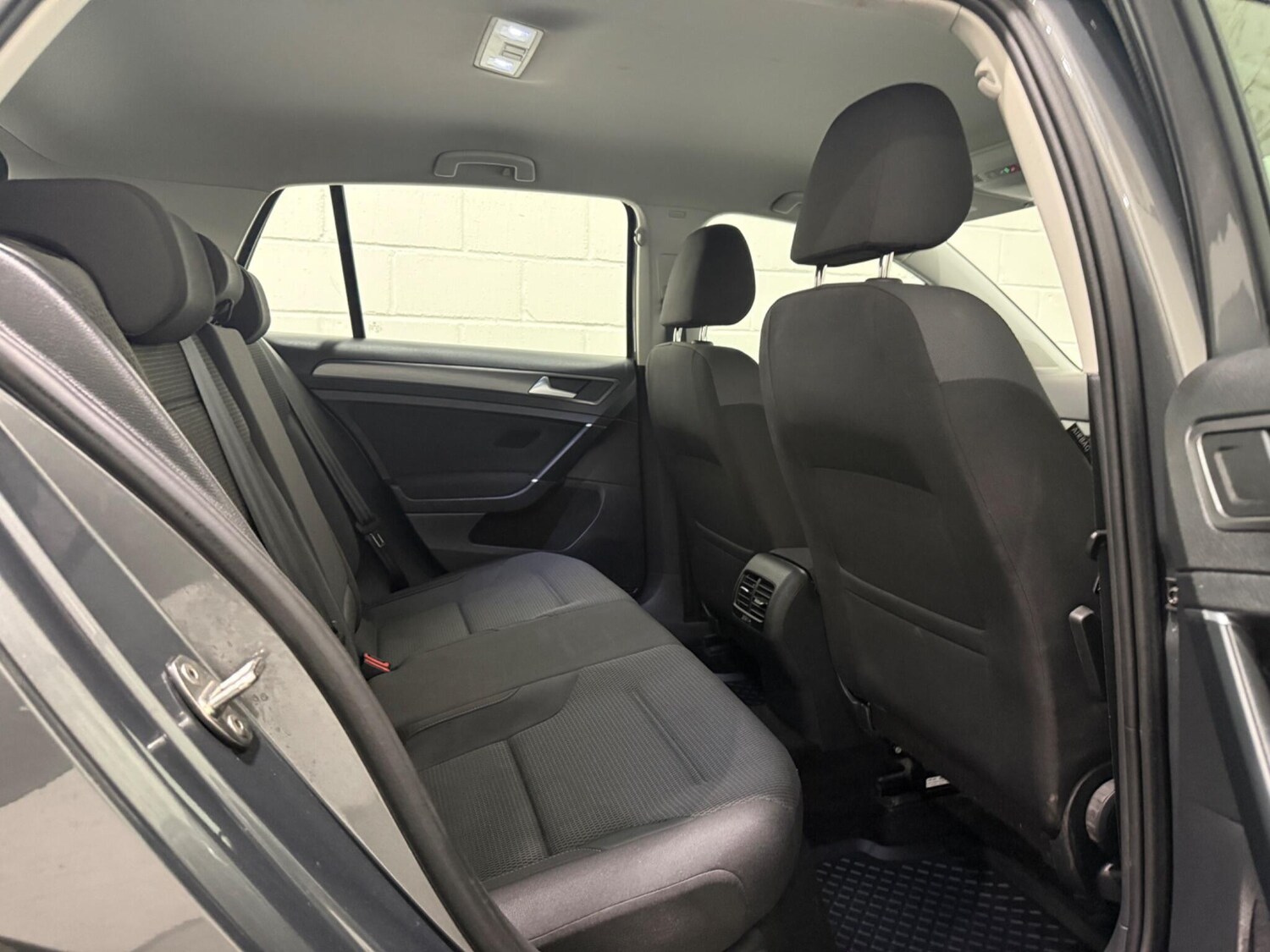 Used Volkswagen Golf 2019 for sale - 77574530: Photo 23