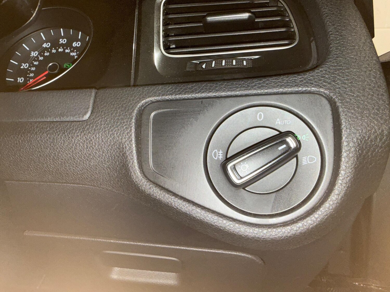 Used Volkswagen Golf 2019 for sale - 77574530: Photo 28