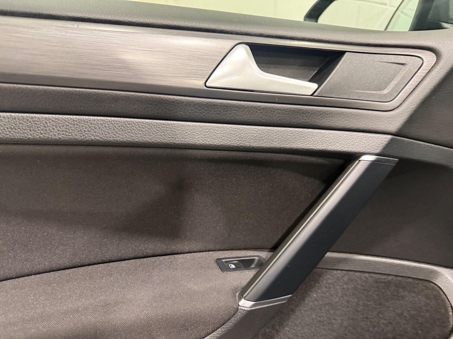 Used Volkswagen Golf 2019 for sale - 77574530: Photo 32